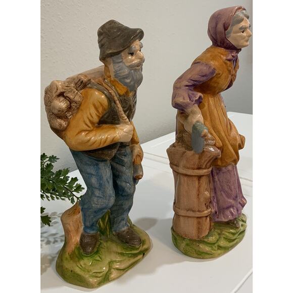 Vtg Ceramic Hand Painted Old Man Woman Working Axe Carrying Wood Figurine Set - Picture 5 of 9